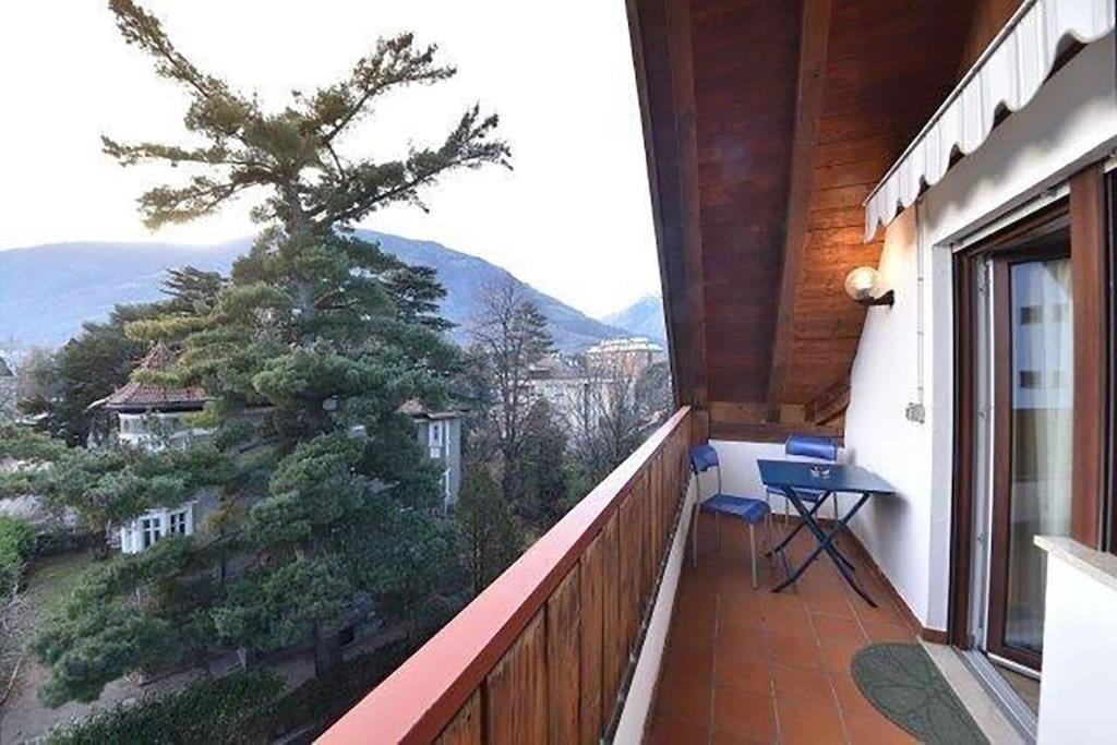 Penthouse In The Centre Merano Exterior foto